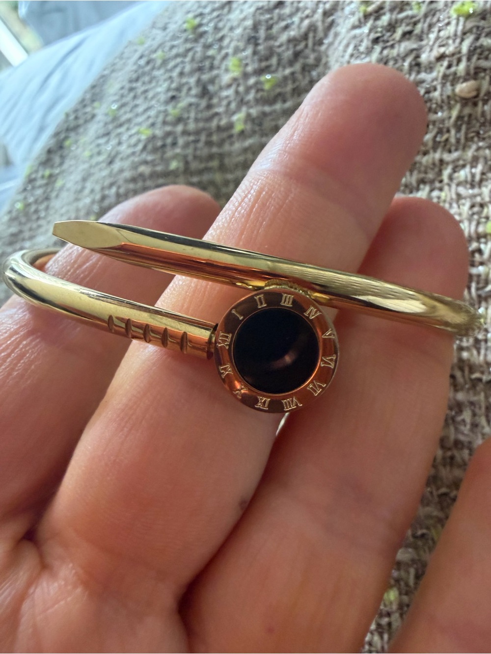 Gold Nail-Style Bangle bracelet with Black Enamel Center size 7